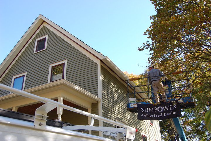 SunPower Authorized dealer.jpg